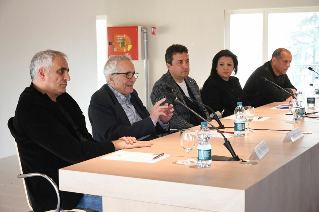 image: Ph. Del Papa